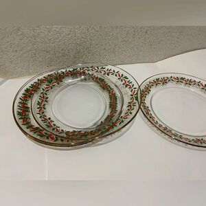 Set of 4 Arcoroc Christmas Holly Berry Plate 8” Red Ribbon Gold Trim